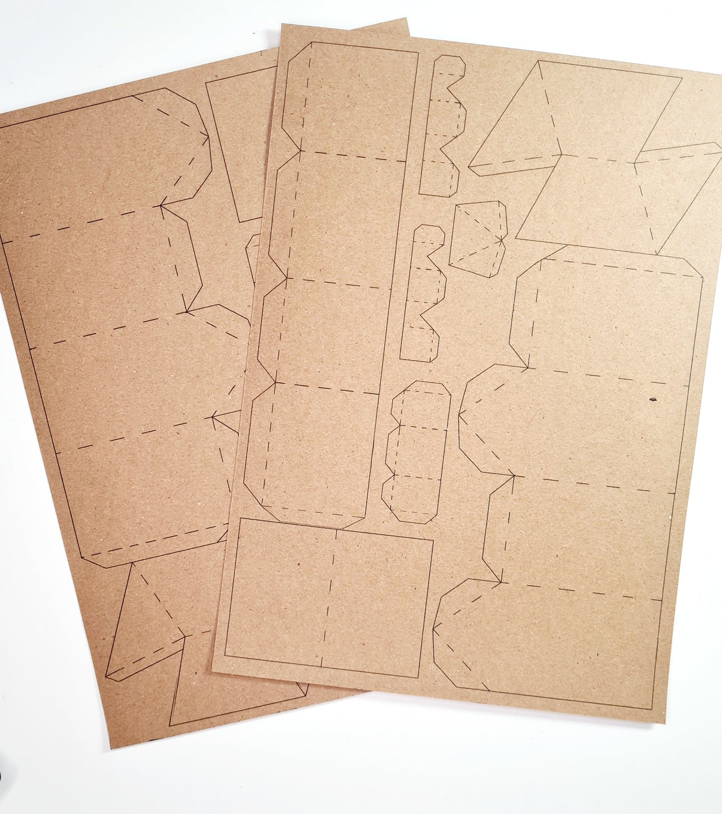 Build your own 3D Village- Kraft Card