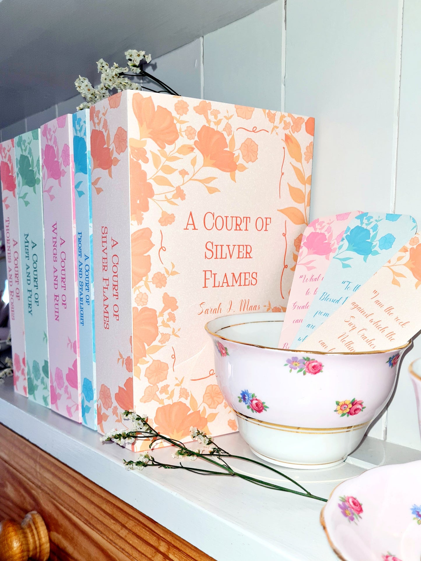 Acotar Book Dust Jackets