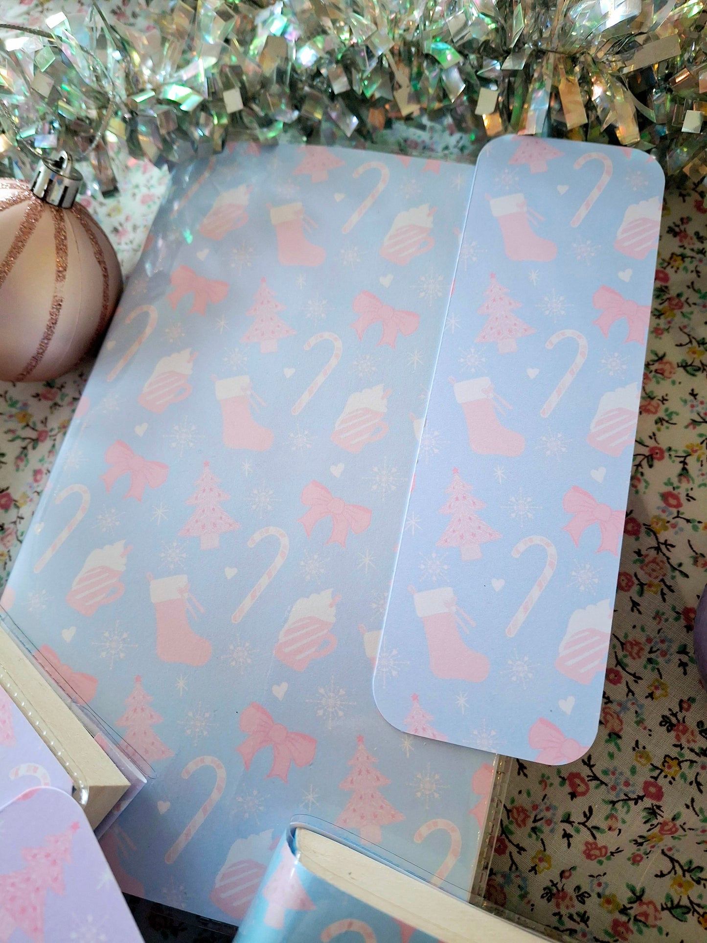 Cute Christmas Protective Interchangeable Book Covers. Romance.