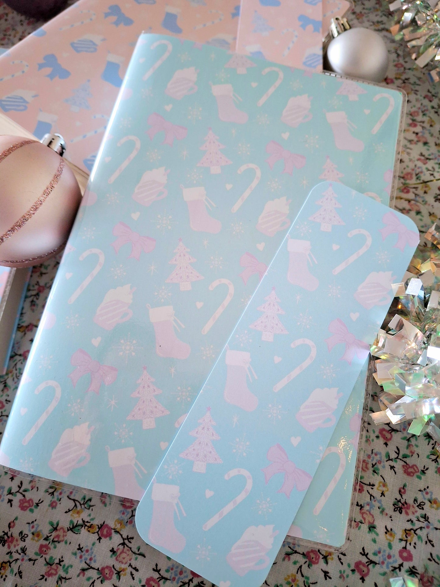 Cute Christmas Protective Interchangeable Book Covers. Romance.